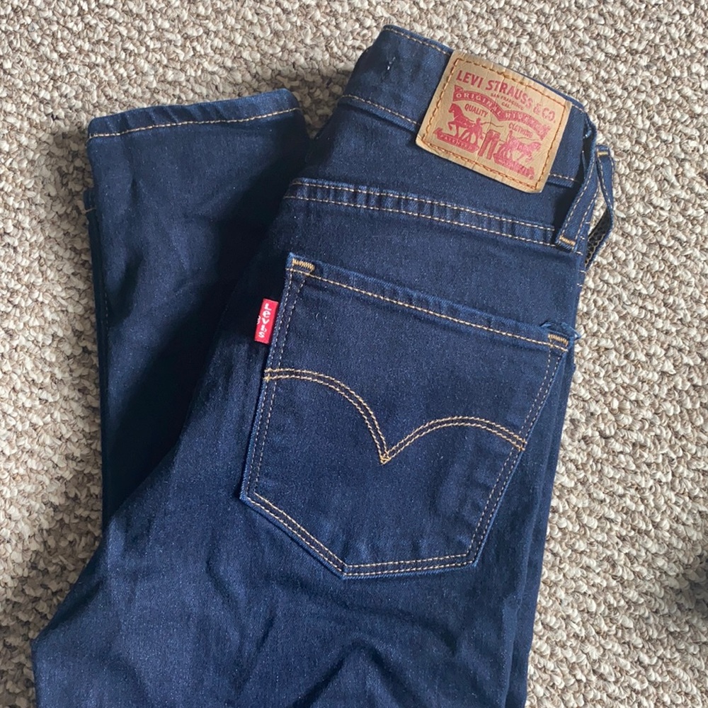 Levi jeans